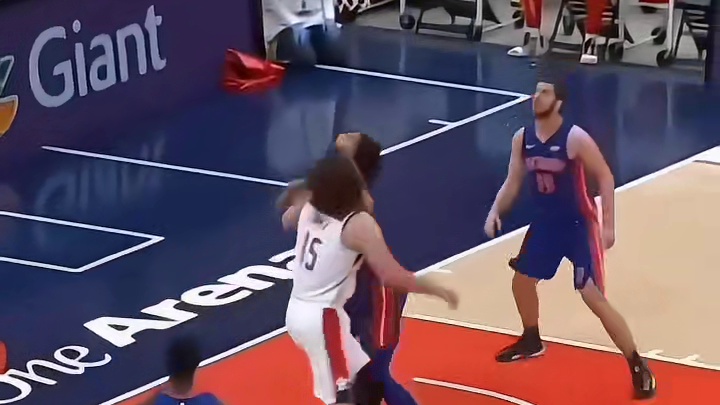 如果太阳队把杜兰特跟布克全部交易掉，换成威少去带队结果会怎样