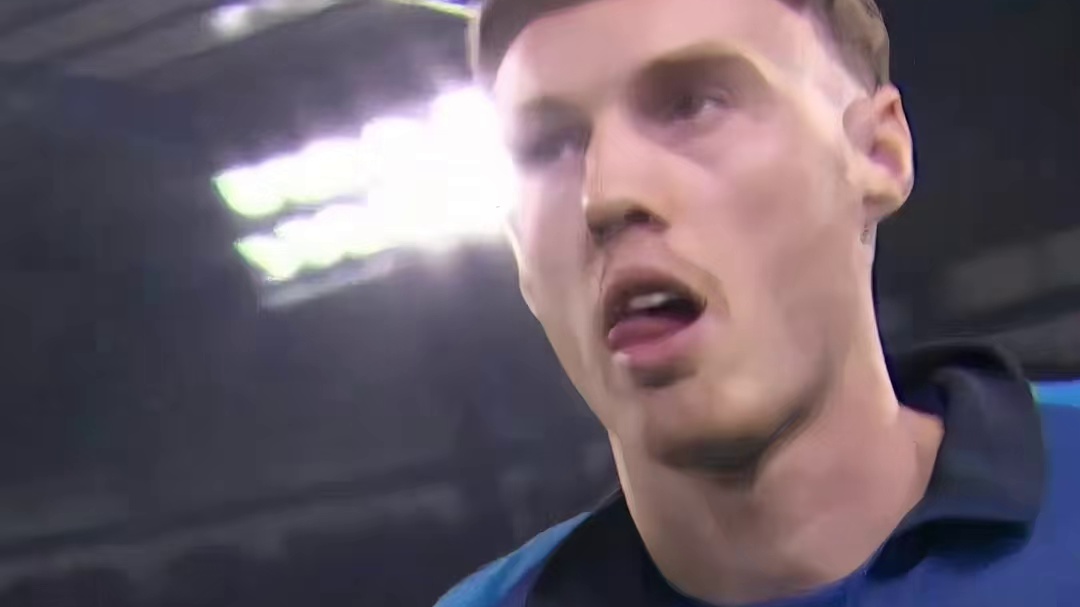 有脑子，但不多 #足球#