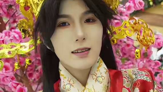 宝宝们统统来我家~我接！#广东财神是我的理想型 #广东醒狮过年上大分 #在雪地过大年 #深圳滑雪 #