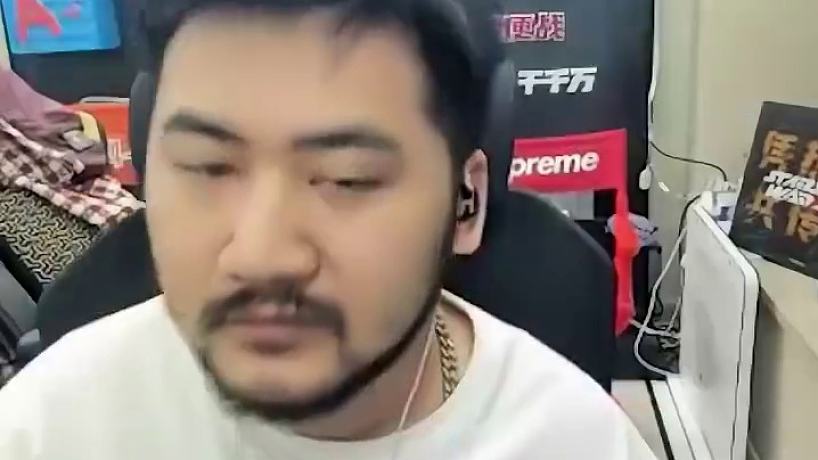 不愧是go学长 这狙包不敢用的啊 #csgo茄子 #csgo #fps