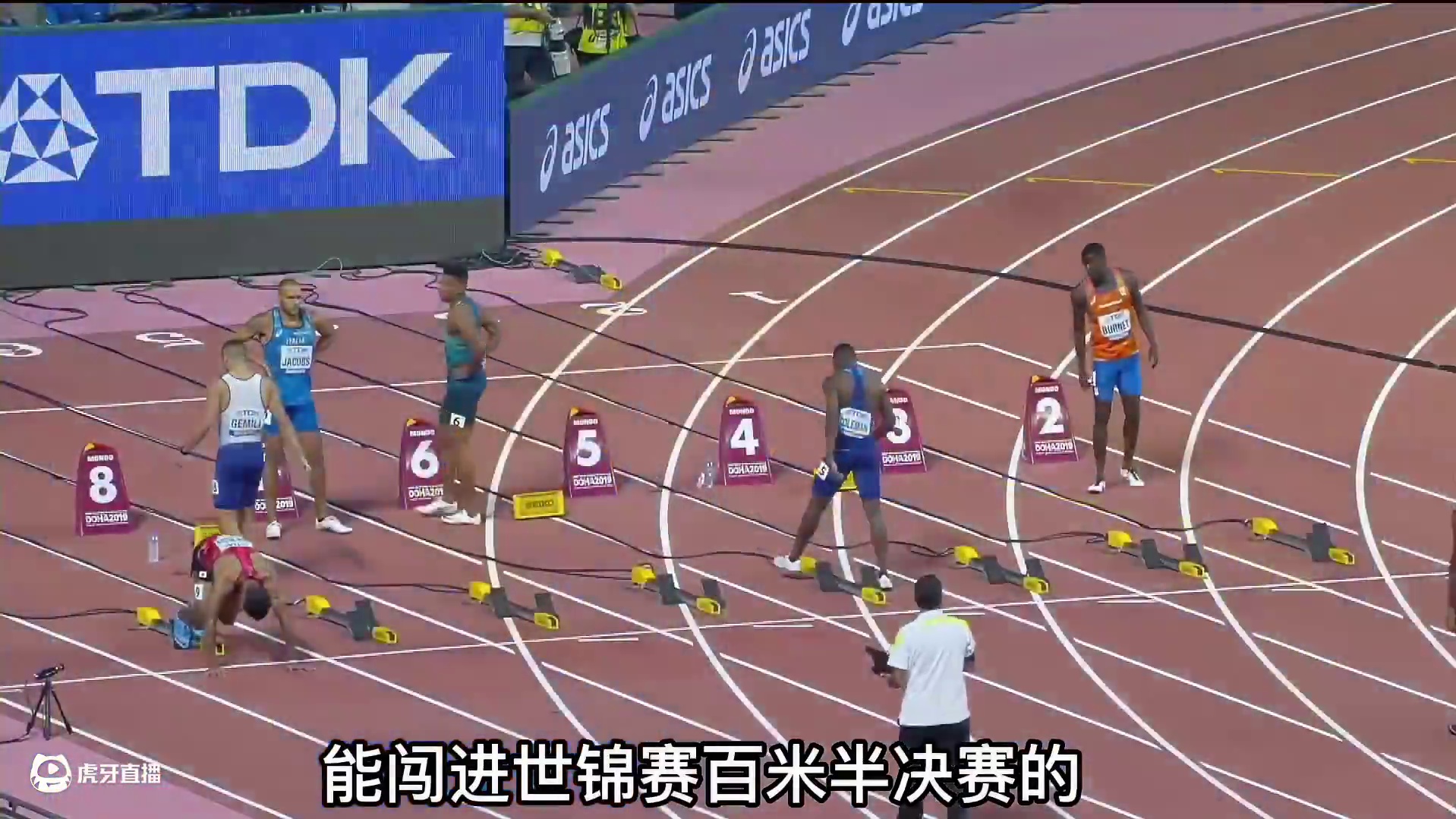 小胖科尔曼杀疯！竟然领先所有对手2米以上距离