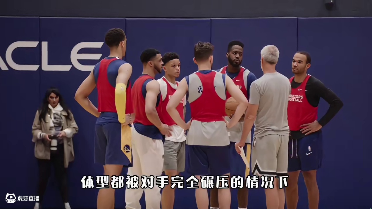 科尔喝假酒了么？科尔四后卫首发，勇士自杀式比赛。