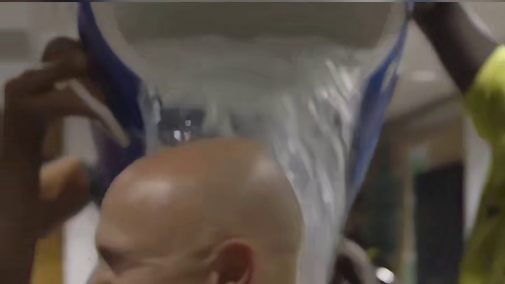 没买到曼联就买热刺！