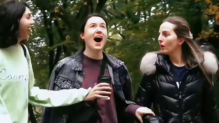 笑到神经递质释放乱