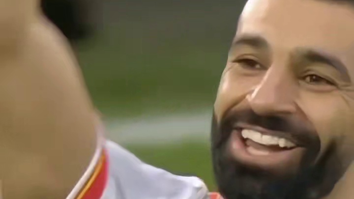 这就是球星！小克鲁伊维特面对绝佳空门机会直接踢飞