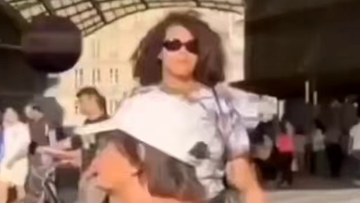 哥呀！笑到目标全迷失