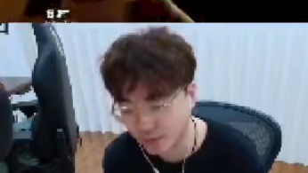 推开门就是立功！ #大主播冬瓜强 #搞笑 #cs2