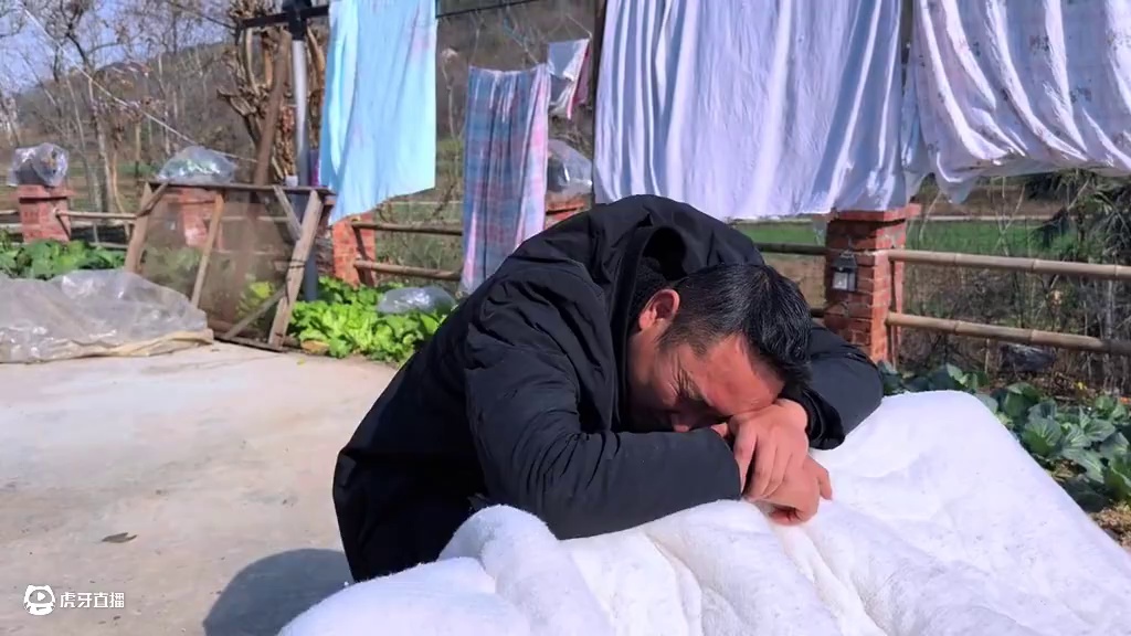 过年喝多了，再来喝一顿，这菜下酒硬，真到位！ #记录真实生活 #农村美食 #我的乡村生活 #大山里的