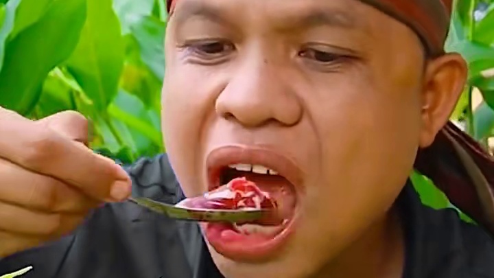 剁椒料汁️雪花鲜牛肉 #泰国美食 #户外美食 #美食 #内容启发搜索