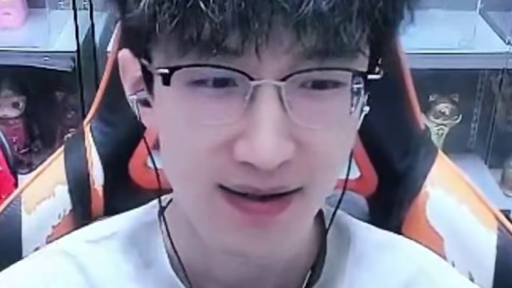 大橘子回家干啥了这是？ #我浮夸真的要强 #直播录像 #浮夸666