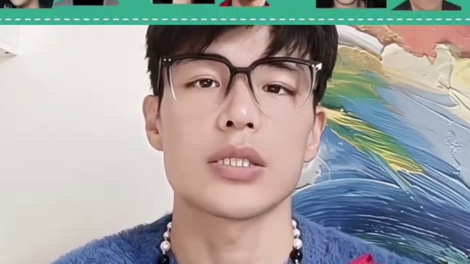 到底谁穿艳色不显俗气？跟你皮肤白不白无关！ 真正决定你是否适合穿颜色，是由你天生的色彩季型决定的。即