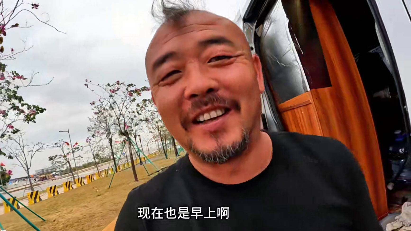 沙大厨做的蒜苔真厉害，好几天都不坏，还是那么香#穷游 #露营美食