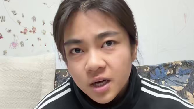 抱歉了我的闺闺，让你的情绪都释放不出来#搞笑 #情绪稳定 #闺蜜