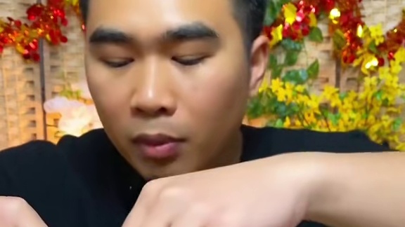 泰国美食 #泰国主播吃美食视频 #舌尖上的美食 #粗茶淡饭吃起香农村生活 #把家乡的味道分享给大家 