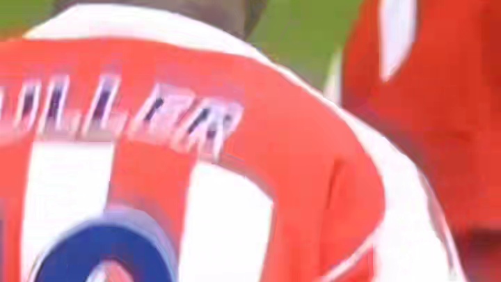 有本事都来防我啊！