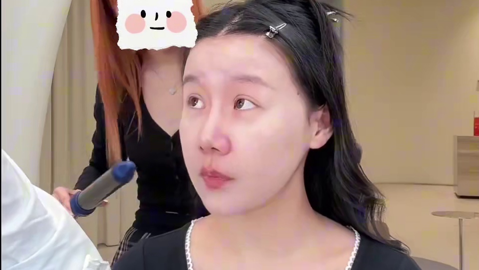 来试妆啦！看看千万博主安利的化妆师怎么样？#婚礼试妆 #备婚 #科颜氏安白精华乳