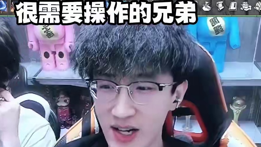 就喜欢玩玩简单无脑的！ #逆水寒黄金服 #我浮夸真的要强 #浮夸666