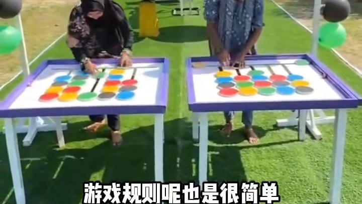 整理相同颜色的方块。谁输谁赢犹未可知 #搞笑配音