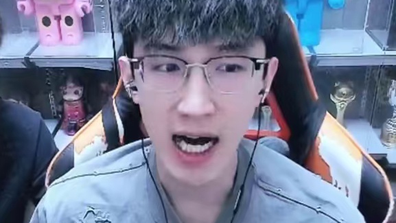 手游更新流派首席！蔡哥直呼：合理！ 