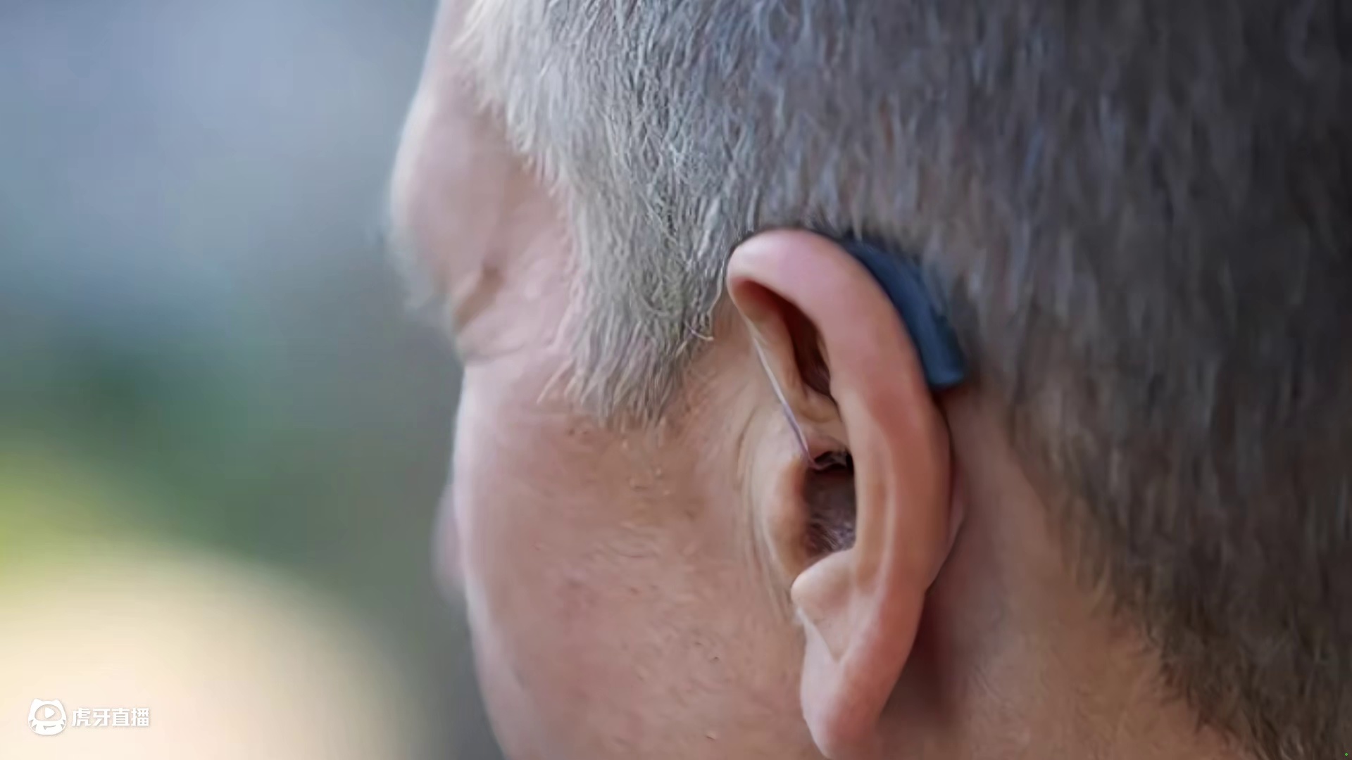 耳背听不清楚怎么回事？町石、挚听和科大讯飞助听器好用吗？