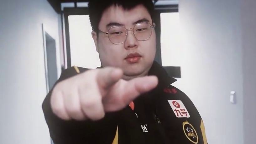 抬手不是抱歉 #狼隊(duì)小胖 #重慶狼隊(duì) #2025KPL春季賽