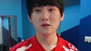 這還用選嗎？彈幕都知道要雙倍給下一個人 #JackeyLove #TES戰(zhàn)勝LGD #雙倍給下一個人