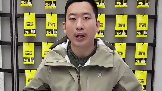 2月份的三款iPhone！