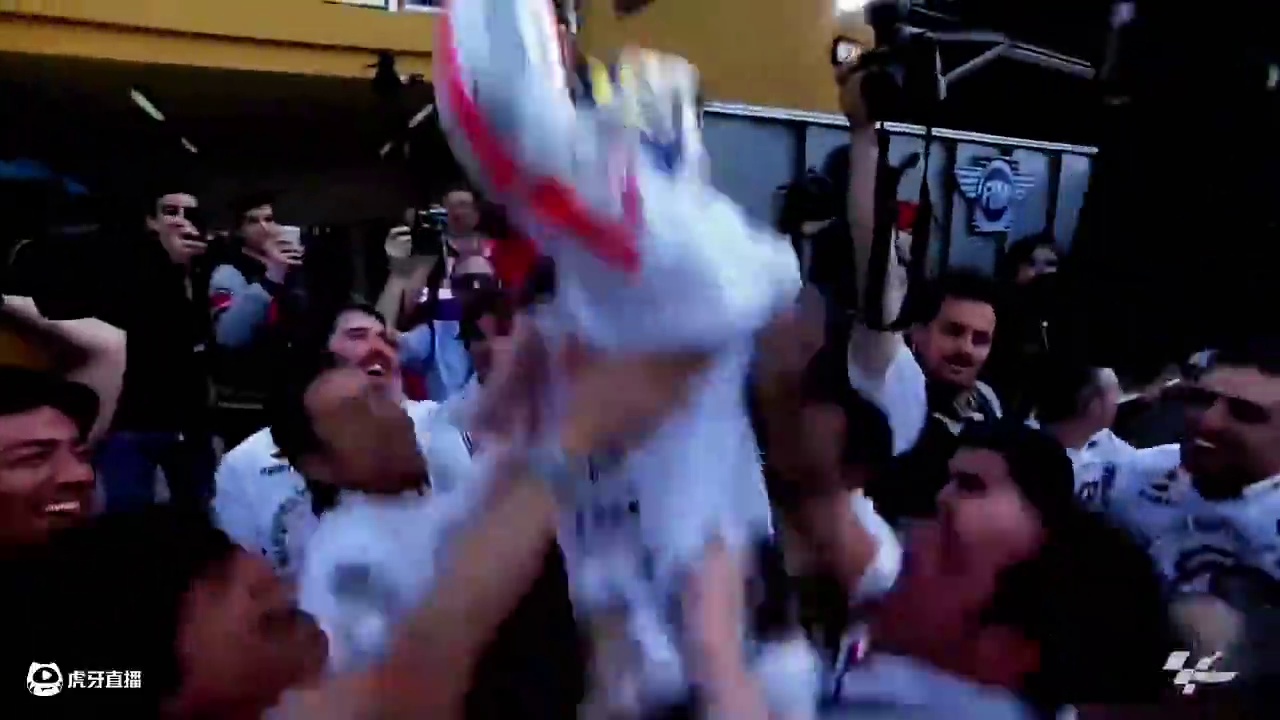 “期待马王2025赛季的表现”#motogp #马奎斯 #杜卡迪 #世界冠军 #赛车