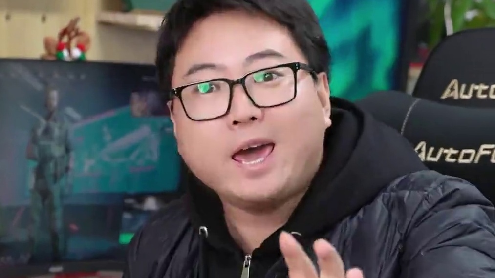 电脑选择并不复杂， 关注磐哥了解电脑真正的底层逻辑，能省则省过好日子，富哥哥随意~小白多看评论区 #