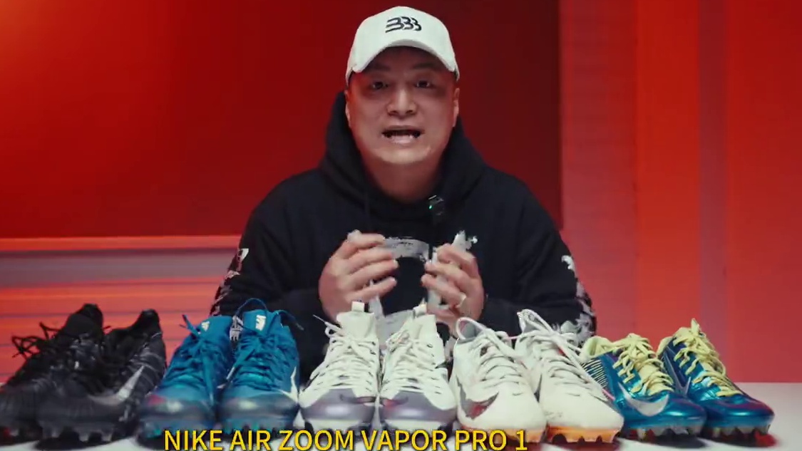 【无实物评测】2025Vapor三剑客之ELITE 1 兄弟们 喜大普奔  
今年NIKE 的橄榄球