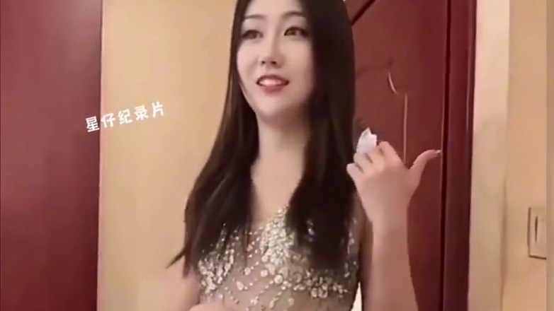 盘点男人本色爆笑现场，谁能抵挡的住这样的诱惑 #顶风作案 #男人本色 #这谁能顶得住啊 #搞笑视频