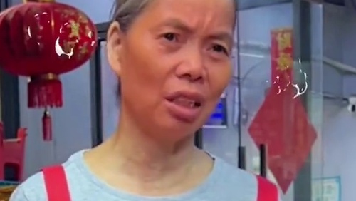 康不饱挑战6两螺蛳粉，狂战阿姨2000快~#螺蛳粉