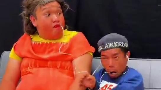 ToRung搞笑 小哥刚发明的耳机
#搞笑#解压#搞笑视频