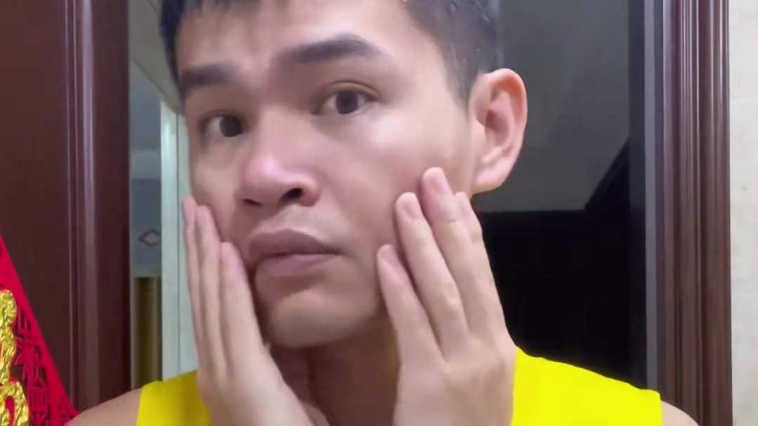 第117支珀莱雅净柔氨基酸洁颜乳评测，实际体验如何？有什么作用？