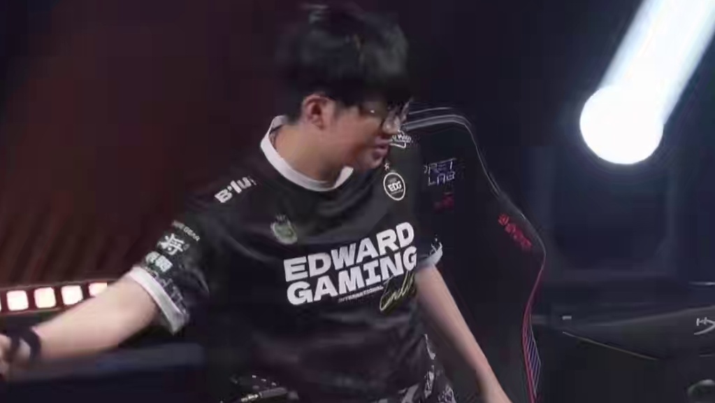 EDG2比0液体，完成首胜 #无畏契约 #EDG #情报马 #无畏契约曼谷大师赛 #EDG曼谷大师赛