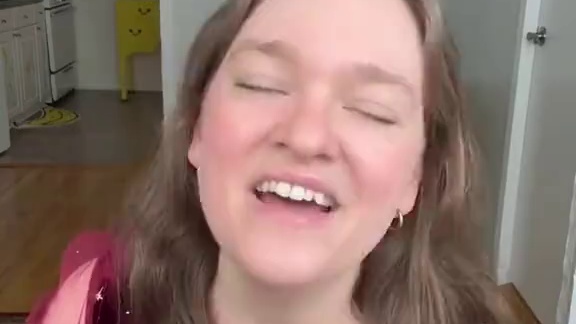 这次还是唱的一首中国经典歌曲，希望你们喜欢！第42期｜全世界都在传唱中国歌曲《何日君再来》『来自美国