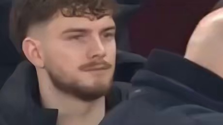 看麻了！利物浦2比2战平维拉