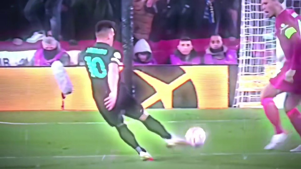 强如范戴克面对我的射门也毫无反应