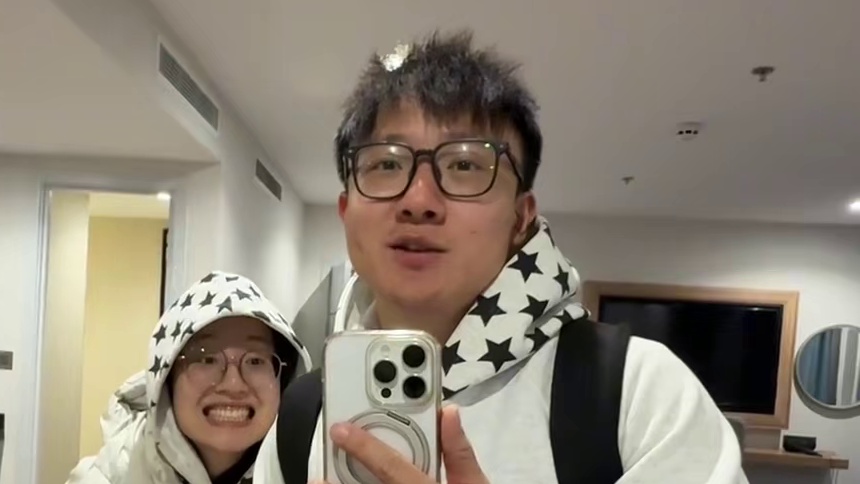 终于可以回家（2天）了！！ 最近感觉回北京更像临时出差…
大家猜猜下一站去哪
#footybeast