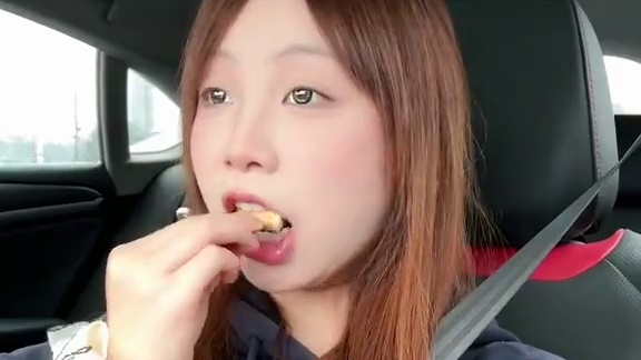 vlog｜回学校咯～ #记录真实生活 #女大学生日常生活 #美食vlog #日常vlog #一天吃什