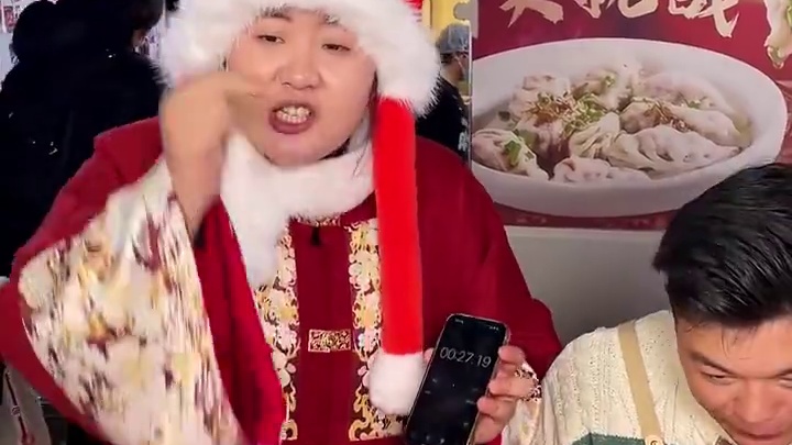 河南小伙一斤米线竟然只花了27秒！