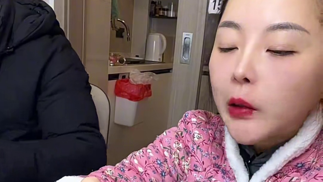 （主页）（数字）（威）➕鱼丸糯叽叽类#不敢想象这一口多好吃 #深夜放毒系列之让你饿的睡不着 #从来没