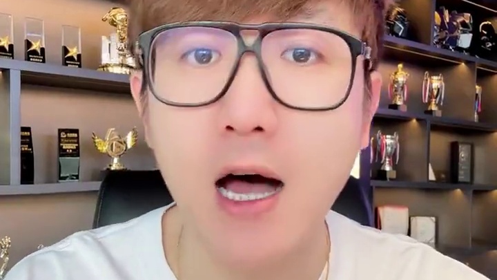 每晚7点相约728，各种惊喜福利拿到手软！#2025CFPL为白鲨加油#穿越火线#白鲨ayom