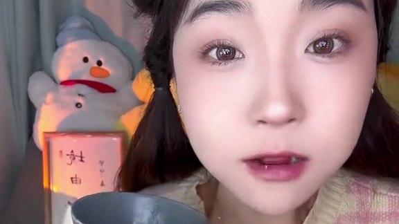 姐妹们到手两瓶哦！真的很划算！嘎嘣脆 贼下饭，到手两瓶装哦！！#美味下饭菜 #无辣不欢 #哎呀妈呀太