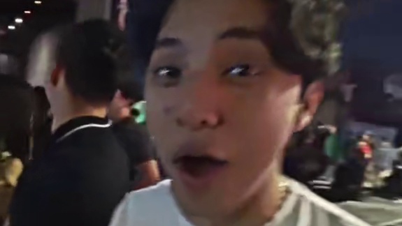 街头挑战，这是发生了什么？ #看一次笑一次 #骚操作 #街头挑战