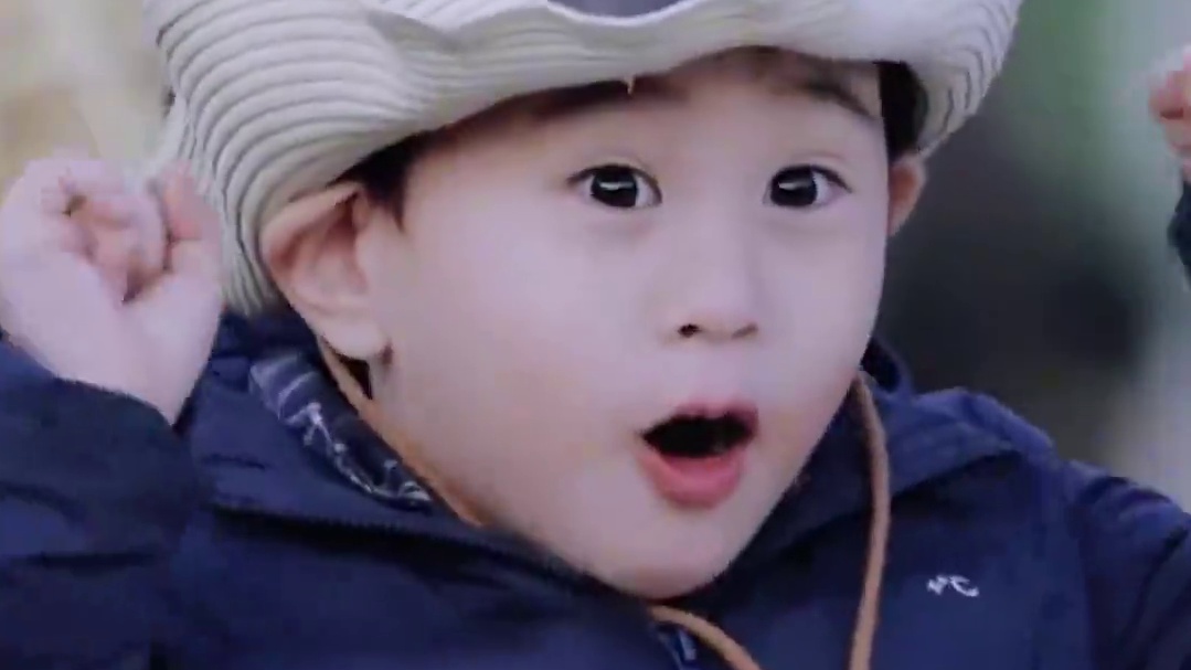 世界破破烂烂，马立奥修修修#马立奥 #治愈 #爱