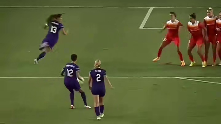 足球赛场那些高智商时刻真的是兵不厌诈