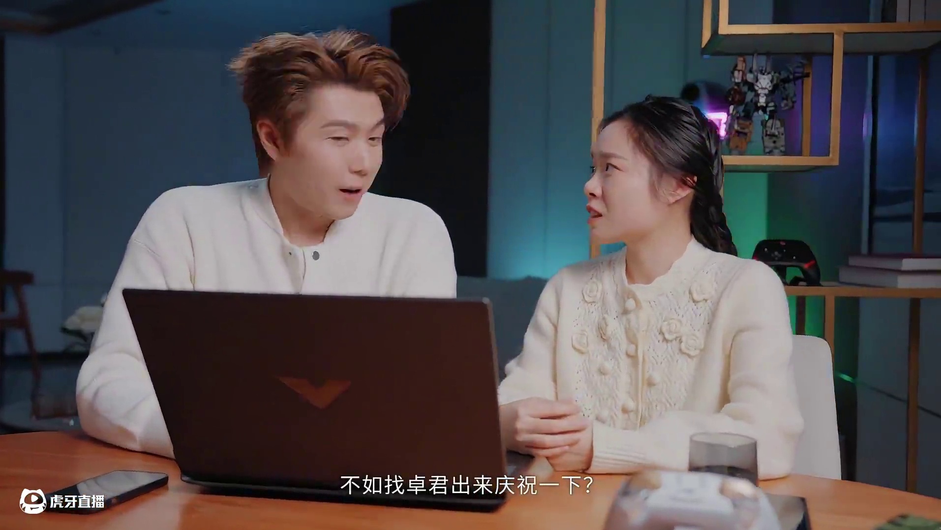 盖世小鸡「启明星2」手柄小孩冠军签名款正式上市！ 无感延迟+机械圆盘十字键，十项进化，一柄毕业！#启