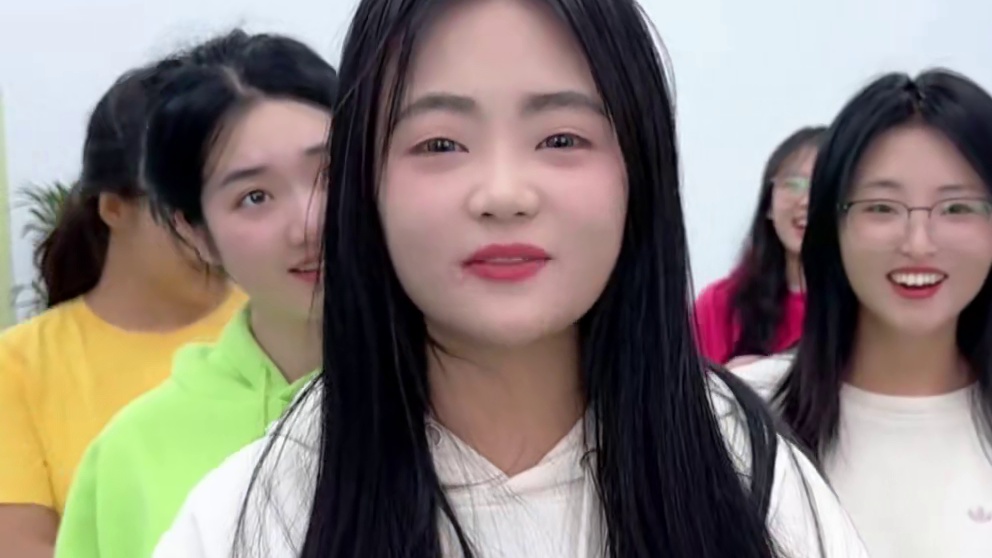 馕言文翻译，哈哈哈笑不活了 #办公室游戏 #办公室日常 #馕言文