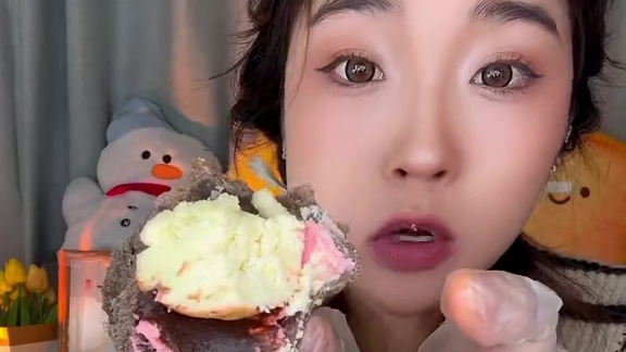 这个价格真的划算！！到手5个！4个欧包➕一个米面包 冷冻保存哦！#欧包 #光和手感 #面包脑袋